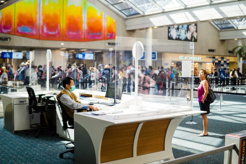 Orlando Airport (MCO) Complete Traveler's Guide Powerful Tips, Airport Services & What to Know guide featuring airport facilities, terminal information, parking, transportation, and travel tips.