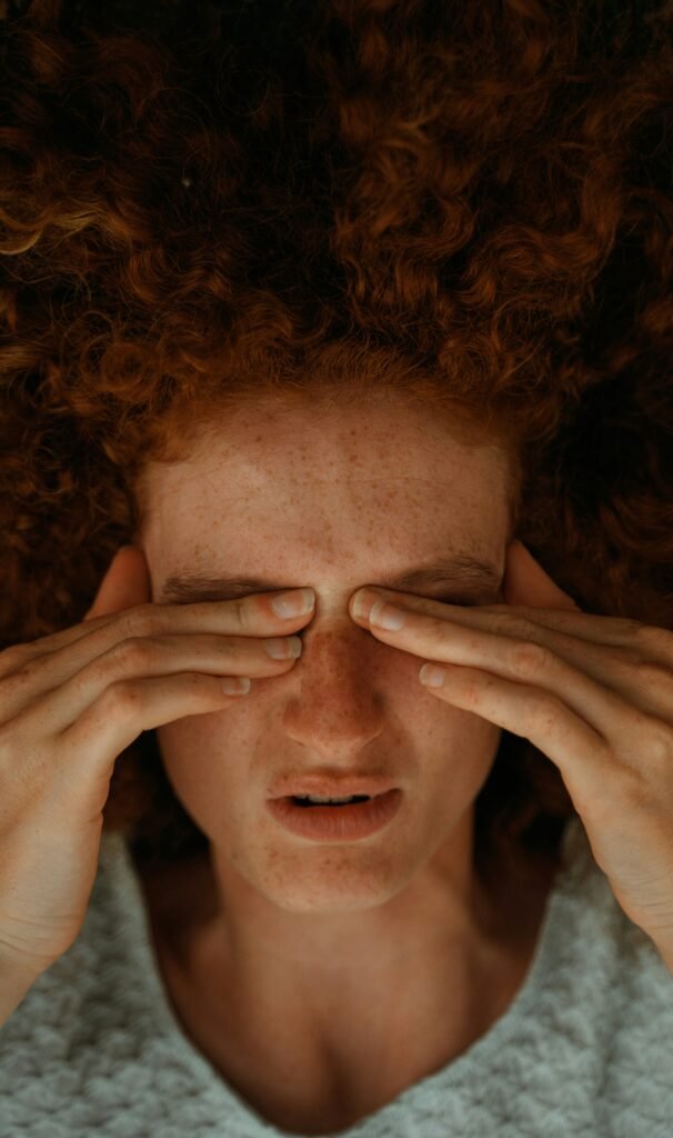 Why Does My Head Hurt When I Move My Eyes? Essential Facts, Warning Signs & Solutions guide to eye movement pain, headaches, causes, warning signs, and relief.