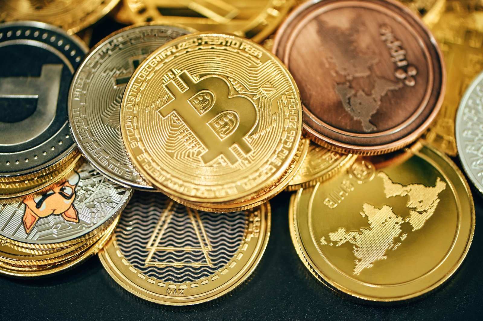 1000x leverage crypto explained with liquidation risks and key considerations