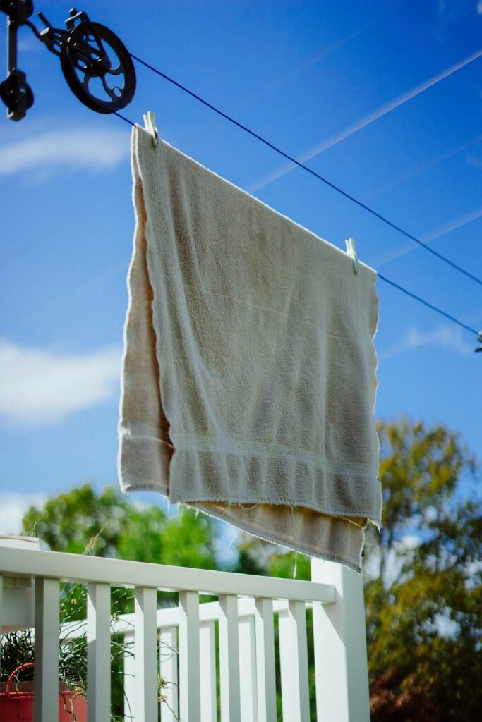 How to Get Mildew Smell Out of Towels Effective Washing and Drying Methods guide to mildew odor removal, towel care, washing, drying, and freshness.